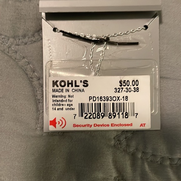 Primrose Sterling Silver Rose Necklace - Picture 4 of 4